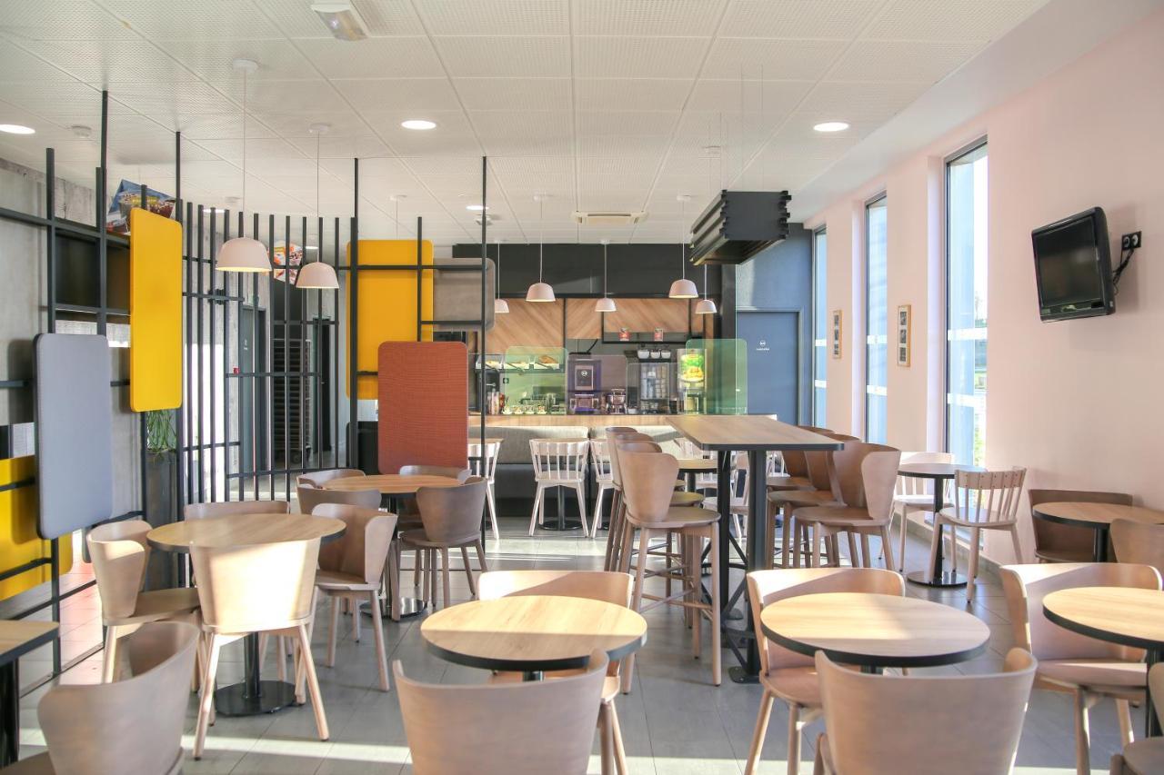 B&B Hotel Reims Bezannes Bagian luar foto
