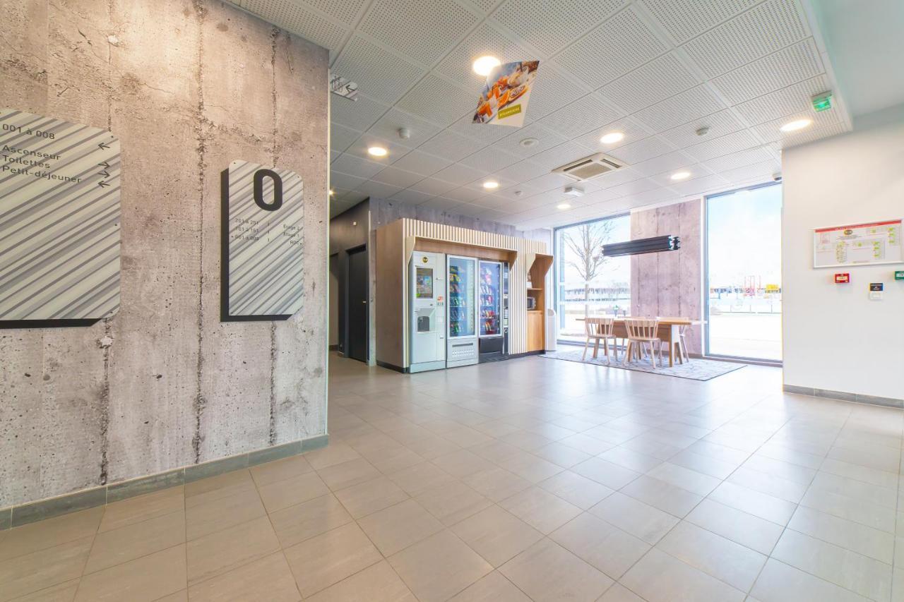 B&B Hotel Reims Bezannes Bagian luar foto